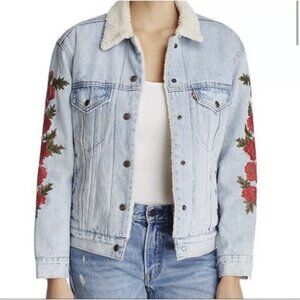 Levi's Ex-Boyfriend Sherpa Trucker Denim Jacket with Rose Embroidery XS
